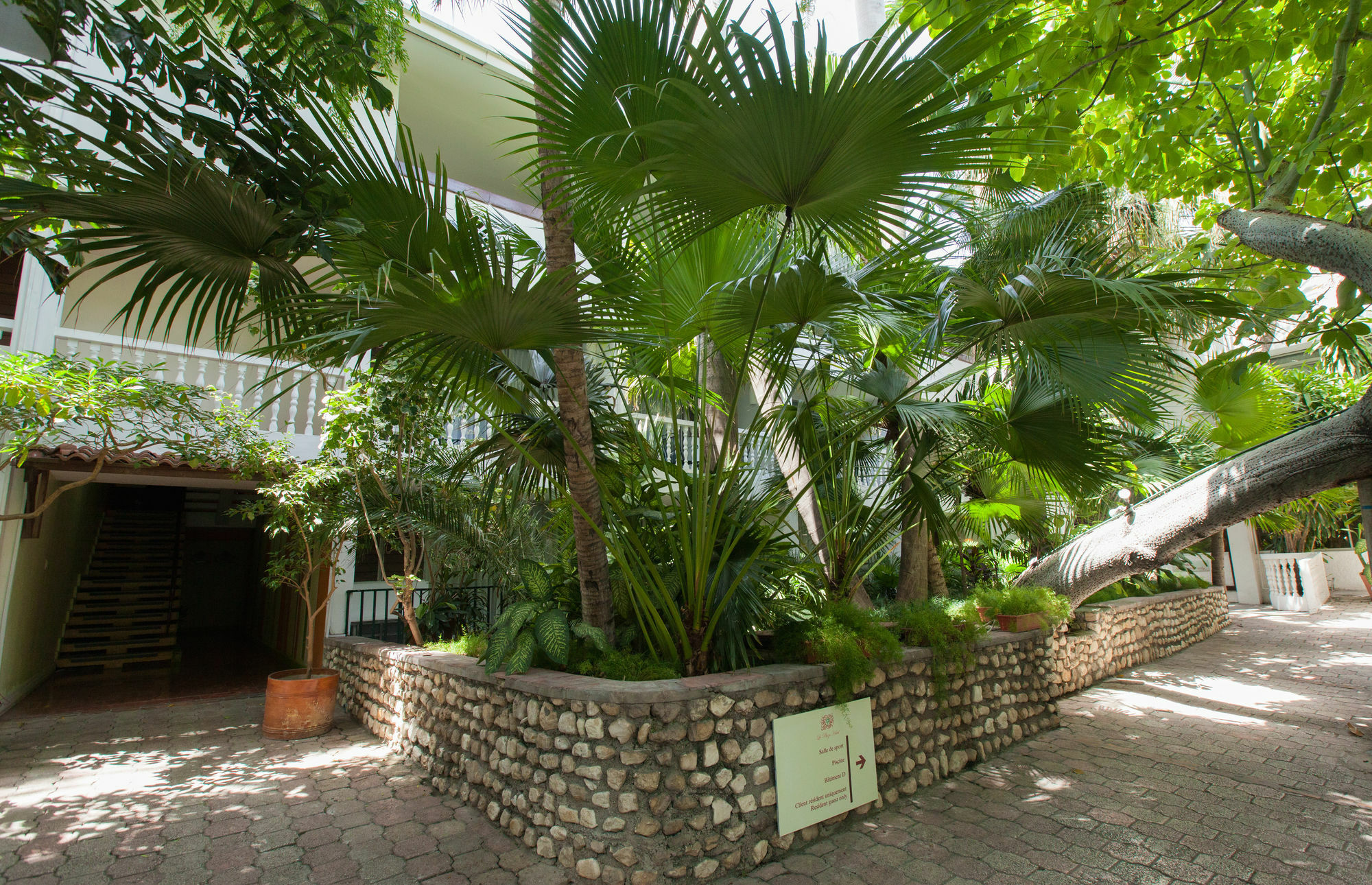 Le Plaza Hotel Port-au-Prince Exteriör bild